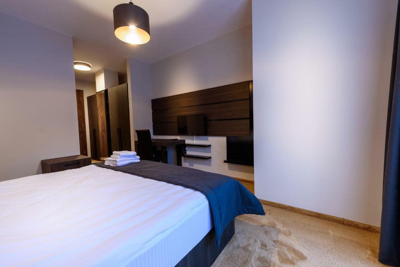פג'ה Resort Ujevara E Drinit מראה חיצוני תמונה
