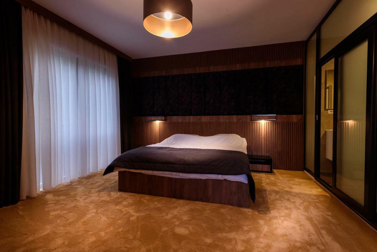 פג'ה Resort Ujevara E Drinit מראה חיצוני תמונה