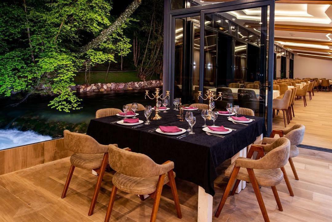 פג'ה Resort Ujevara E Drinit מראה חיצוני תמונה